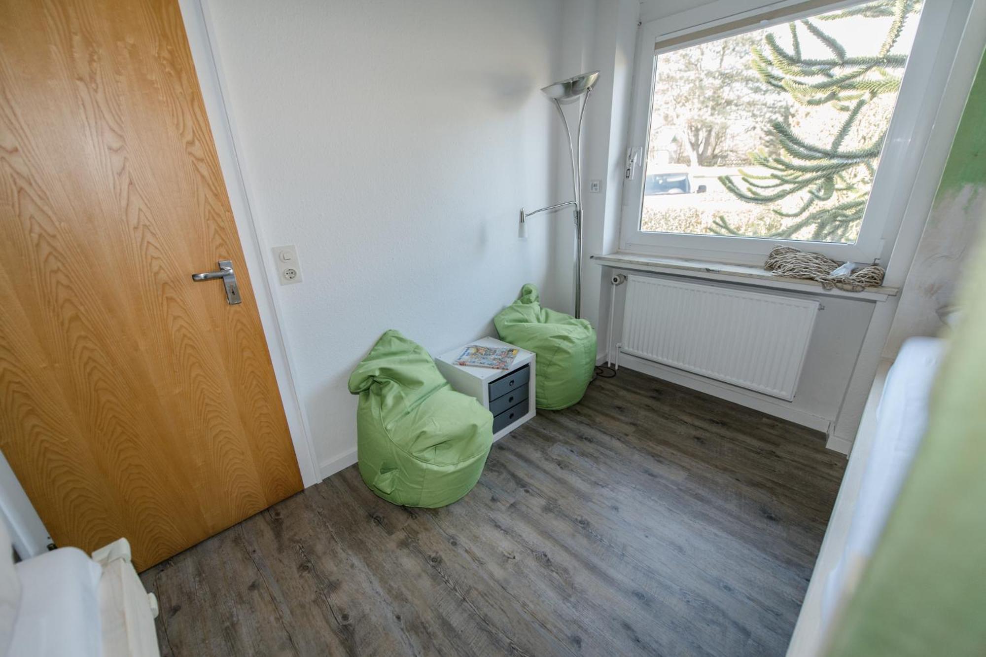 Ostsehbutzen Apartment กลึคส์บวร์ก ภายนอก รูปภาพ