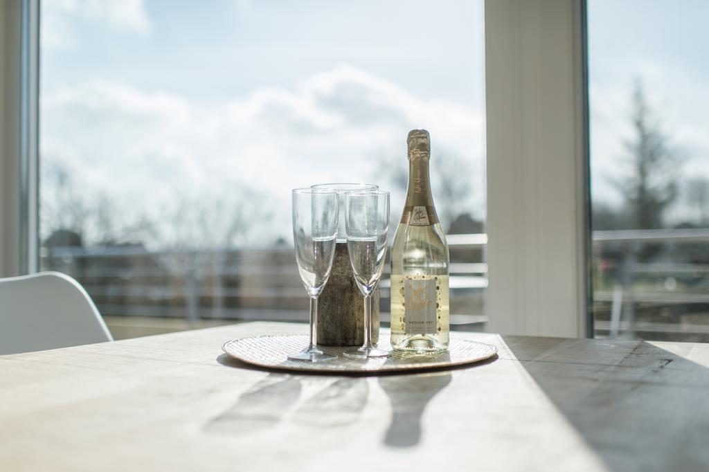 Ostsehbutzen Apartment กลึคส์บวร์ก ภายนอก รูปภาพ