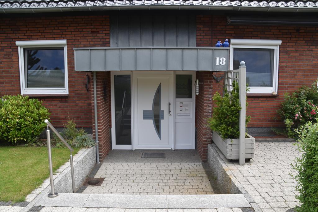 Ostsehbutzen Apartment กลึคส์บวร์ก ภายนอก รูปภาพ